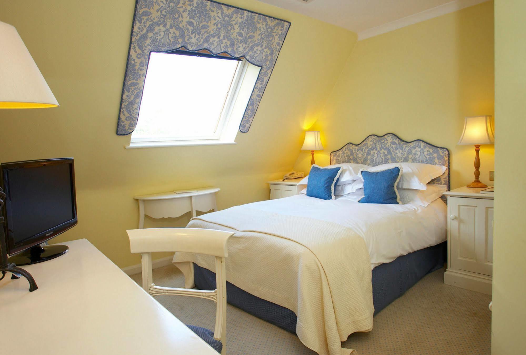 The Vineyard Hotel & Spa Newbury  Ngoại thất bức ảnh